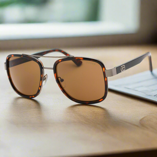 Guess Lunettes de soleil