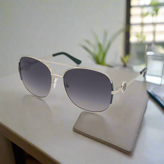 Guess Lunettes de soleil